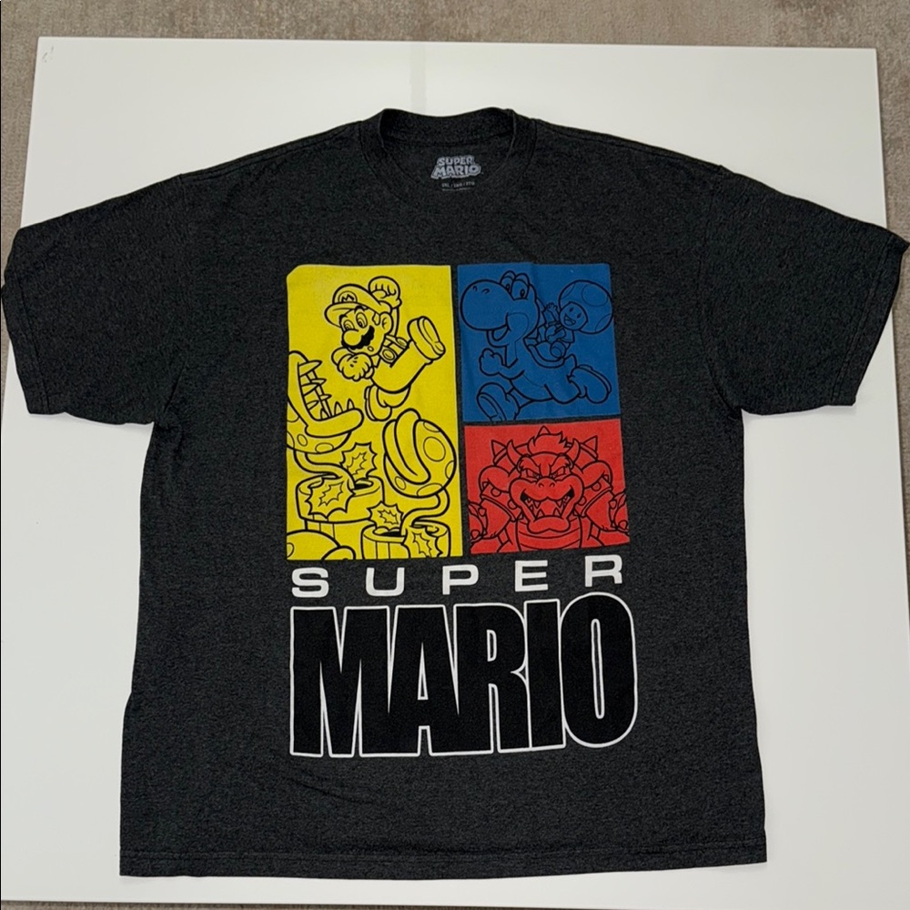 SÚPER MARIO Graphic Print T Shirt Size 2XL Men’s
